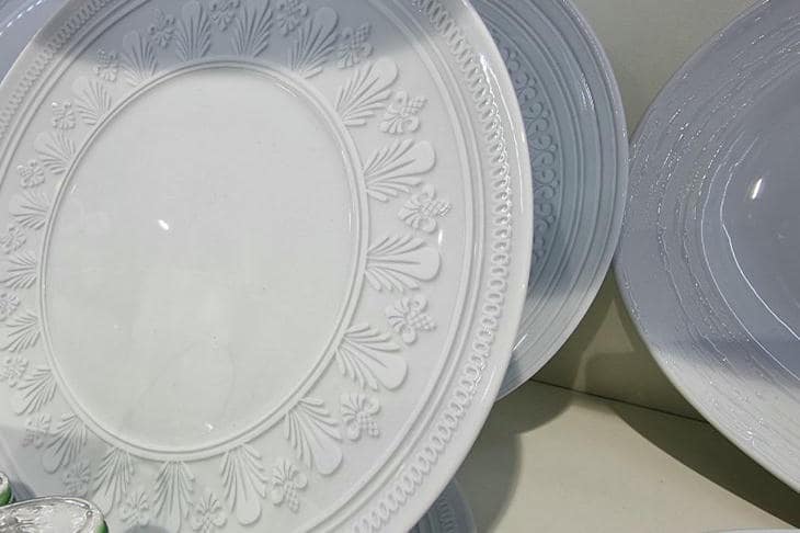 Por qué el plato quiere ir al congelador: cómo la vajilla fría está cambiando las reglas del servicio